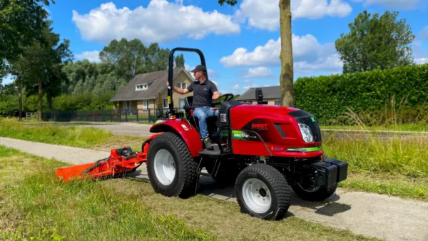 knegt 45hp lithium tractor